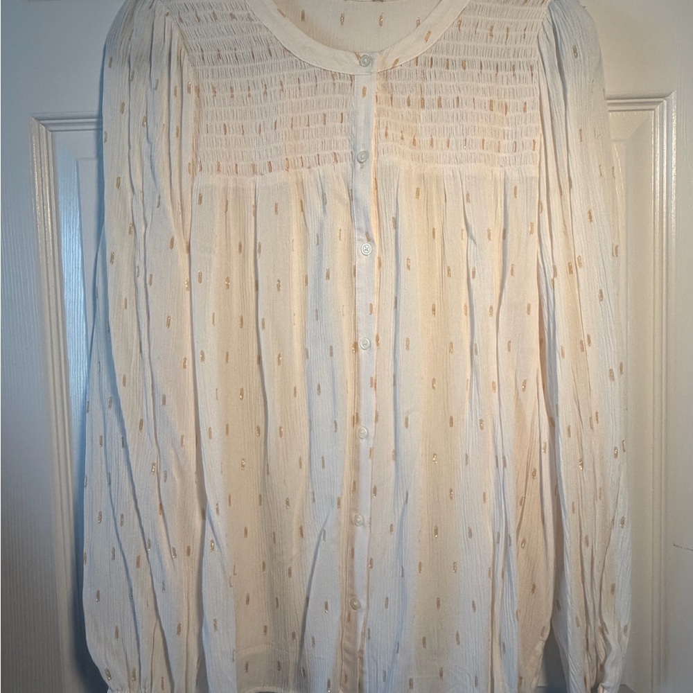 Loft Light Cream Button-Front Long Sleeve Blouse